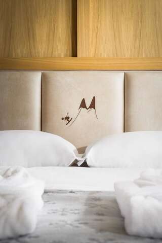 Отель Hotel and SPA Moreni София Двухместный номер с 1 кроватью и видом на горы-5